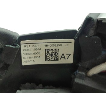 Recambio de volante para renault megane iv grandtour zen referencia OEM IAM 484005825R  