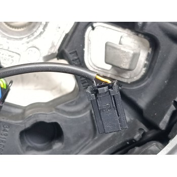 Recambio de volante para dacia sandero iii 1.0 tce 90 referencia OEM IAM 484007828R  