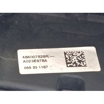 Recambio de volante para dacia sandero iii 1.0 tce 90 referencia OEM IAM 484007828R  
