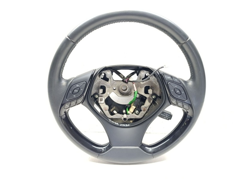 Recambio de volante para toyota c-hr hybrid active referencia OEM IAM 45100F4110C0  