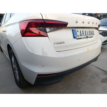 Recambio de paragolpes trasero para skoda fabia (pj3) ambition referencia OEM IAM 6VE807421  