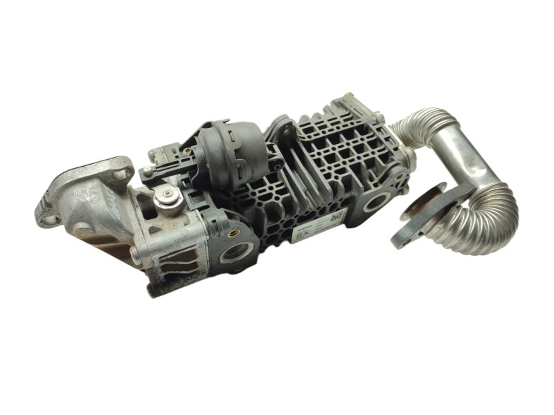 Recambio de enfriador egr para opel combo cargo (e) edition referencia OEM IAM 9813050280  