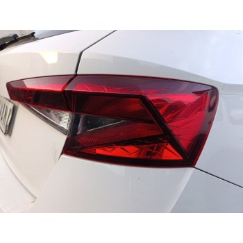 Recambio de piloto trasero derecho para skoda fabia (pj3) ambition referencia OEM IAM 6VE945096  