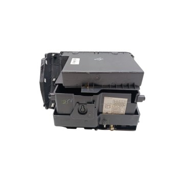 Recambio de guantera para ford ecosport 1.5 ti referencia OEM IAM CN15R20164CF35B8 / 1828626  