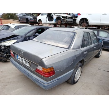 mercedes-benz clase e (w124) del año 1993