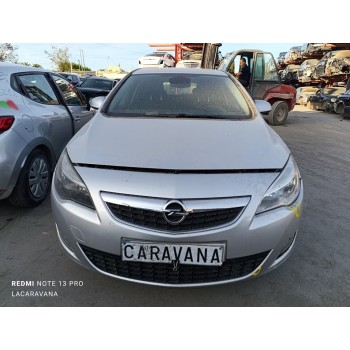 opel astra j lim. del año 2010