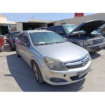 opel astra h gtc (a04) del año 2005