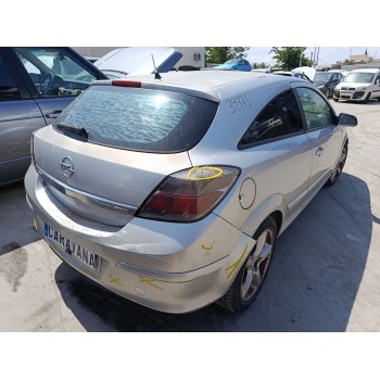 opel astra h gtc (a04) del año 2005