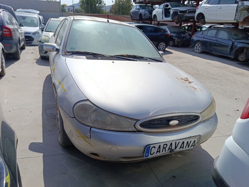 ford mondeo ii (bap) del año 2000