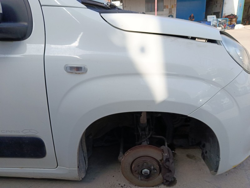 Recambio de aleta delantera derecha para fiat panda (312_, 319_) 1.3 d multijet (312pxl1a) referencia OEM IAM 0000051931800  