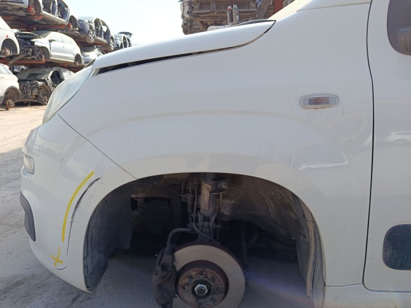 Recambio de aleta delantera izquierda para fiat panda (312_, 319_) 1.3 d multijet (312pxl1a) referencia OEM IAM 0000051931802  