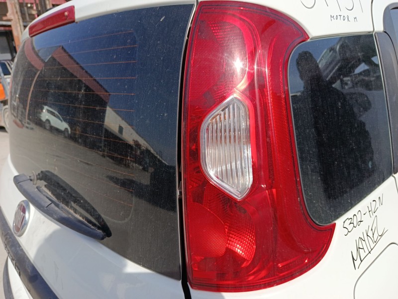Recambio de piloto trasero derecho para fiat panda (312_, 319_) 1.3 d multijet (312pxl1a) referencia OEM IAM 0000052102350  