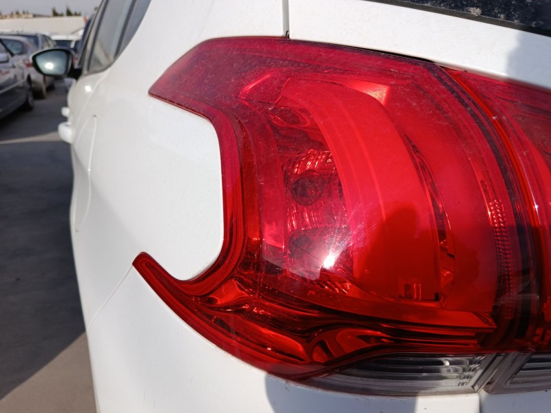 Recambio de piloto trasero izquierdo para peugeot 2008 i (cu_) 1.2 vti referencia OEM IAM 9678074280  
