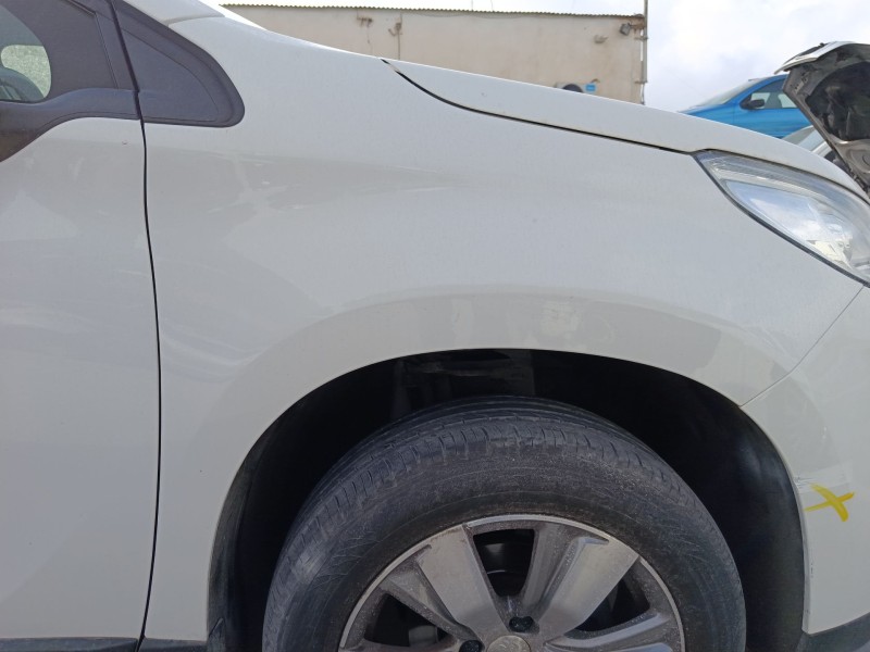 Recambio de aleta delantera derecha para peugeot 2008 i (cu_) 1.2 vti referencia OEM IAM 9678733980  
