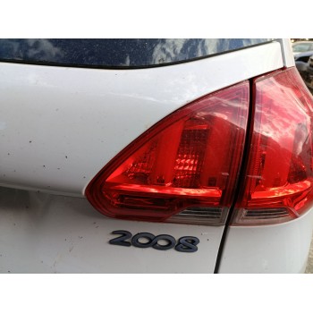 Recambio de piloto trasero derecho interior para peugeot 2008 i (cu_) 1.2 vti referencia OEM IAM 9678074580  
