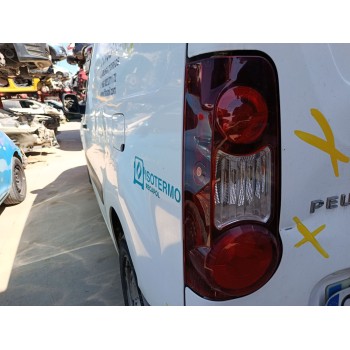 Recambio de piloto trasero izquierdo para peugeot partner caja/chasis 1.6 bluehdi 100 referencia OEM IAM 1680022680  