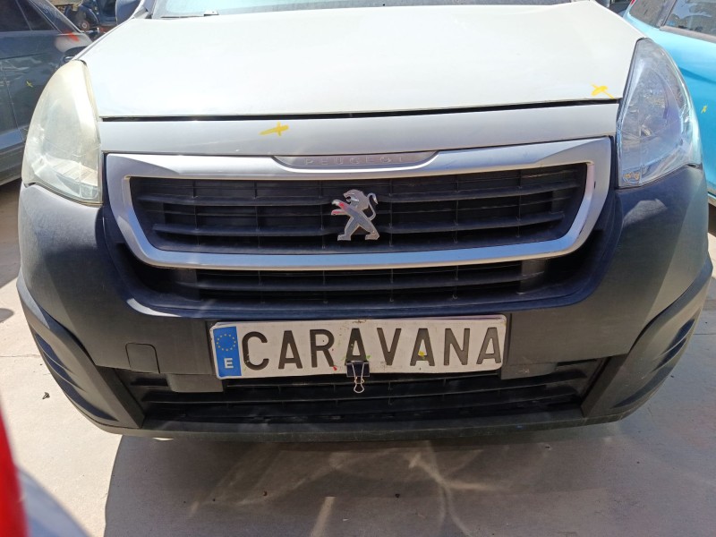 Recambio de paragolpes delantero para peugeot partner caja/chasis 1.6 bluehdi 100 referencia OEM IAM 1613563580  
