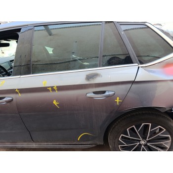 Recambio de puerta trasera izquierda para skoda kamiq (nw4) 1.5 tsi referencia OEM IAM 658833051B  