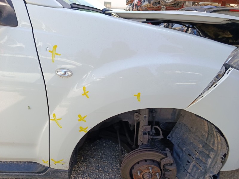 Recambio de aleta delantera derecha para citroën c-crosser (vu_, vv_) 2.2 hdi referencia OEM IAM 7840W0  