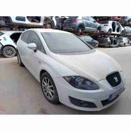 SEAT LEON (1P1)
