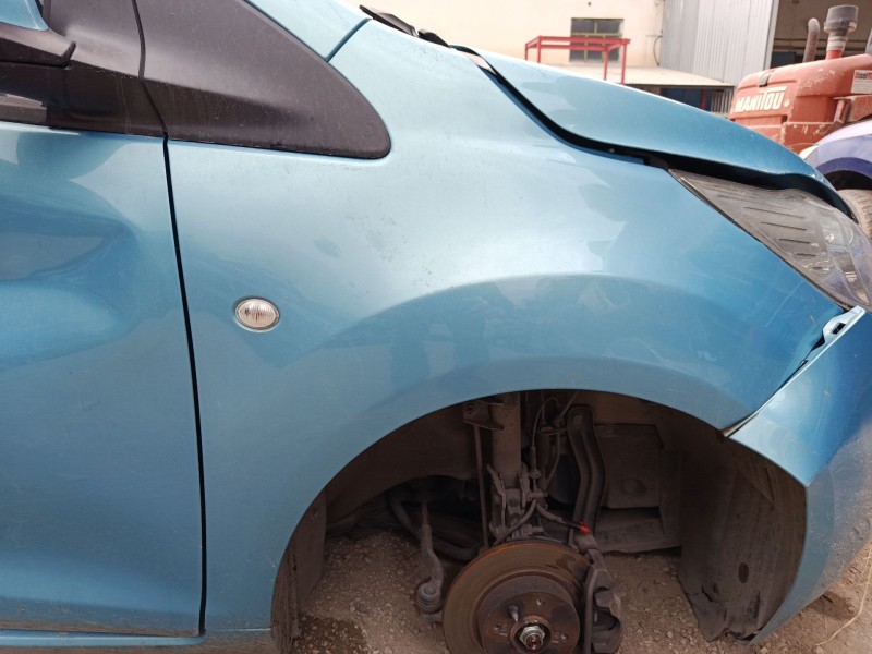 Recambio de aleta delantera derecha para ford ka (ru8) 1.2 referencia OEM IAM 1673511  