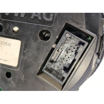 Recambio de cuadro instrumentos para audi a3 sportback (8va) ambiente referencia OEM IAM 8V0920870B  