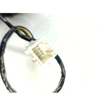Recambio de retrovisor derecho para dacia sandero ambiance referencia OEM IAM 963017247R  