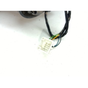 Recambio de retrovisor izquierdo para dacia sandero laureate referencia OEM IAM 963023520R  