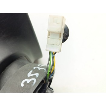 Recambio de retrovisor derecho para dacia sandero laureate referencia OEM IAM 963017247R  