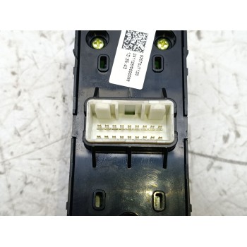 Recambio de mando elevalunas delantero izquierdo para kia xceed (cd) 1.0 t-gdi referencia OEM IAM 93570J7120 / 93571J7000  