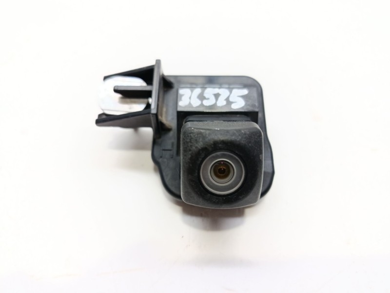 Recambio de camara vision trasera para toyota auris active referencia OEM IAM 8679002120  