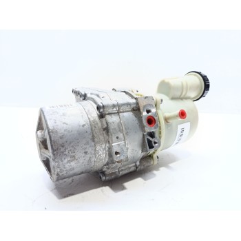 Recambio de bomba direccion para dacia sandero ambiance referencia OEM IAM 8200963686  