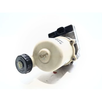 Recambio de bomba direccion para dacia sandero laureate referencia OEM IAM 491105358R  