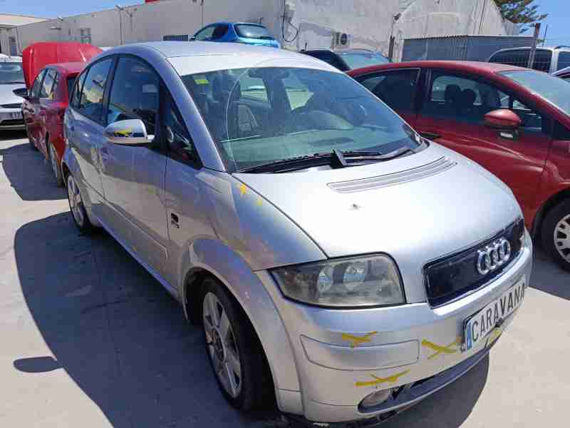 audi a2 (8z0) del año 2001
