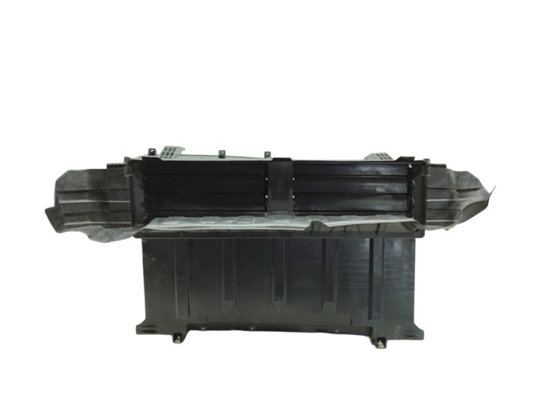 Recambio de canalizador de aire para volvo ex30 volvo ex30 ´2024 plus 2wd pure electric referencia OEM IAM 80005258  