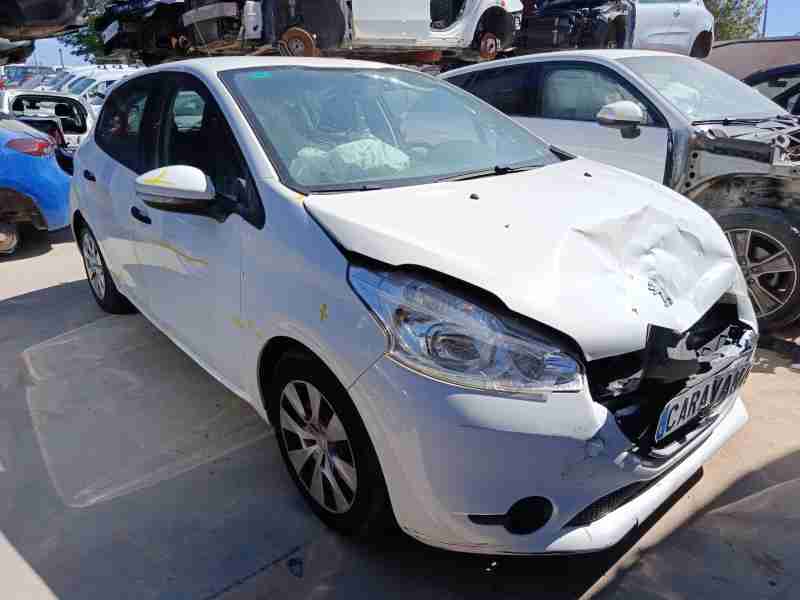 peugeot 208 i (ca_, cc_) del año 2012