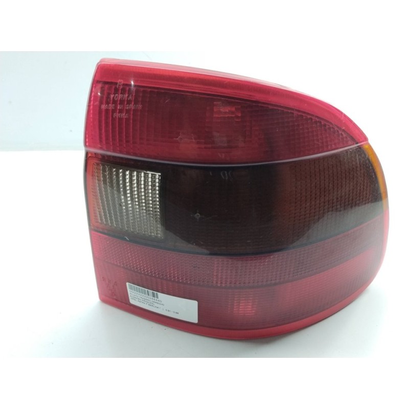 Recambio de piloto trasero derecho para opel astra f berlina referencia OEM IAM   