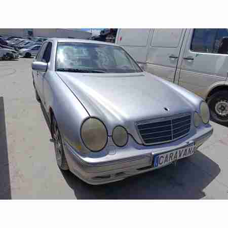 MERCEDES-BENZ CLASE E (W210)