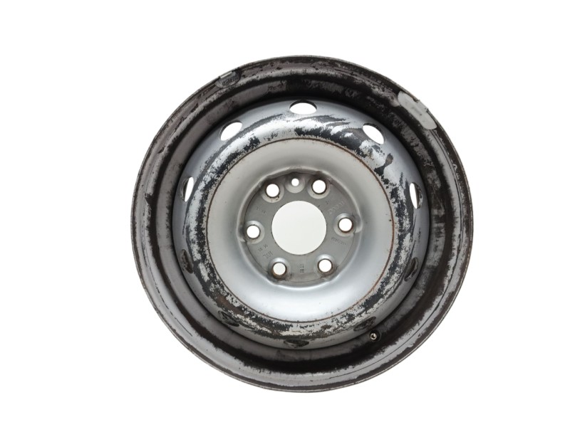 Recambio de llanta para iveco daily vi furgoneta 33s15, 35s15, 35c15 referencia OEM IAM 504103598 / 504103599  