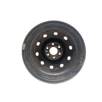 Recambio de llanta para iveco daily vi furgoneta 33s15, 35s15, 35c15 referencia OEM IAM 504103598 / 504103599  