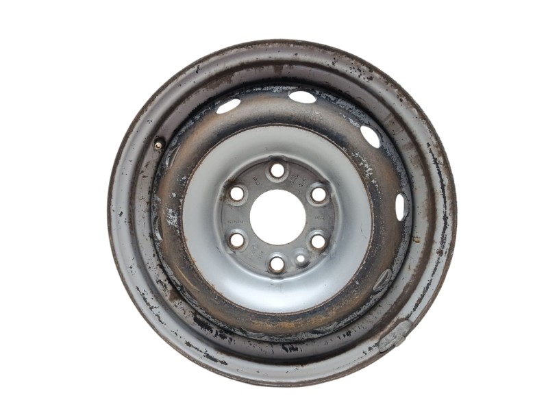 Recambio de llanta para iveco daily vi furgoneta 33s15, 35s15, 35c15 referencia OEM IAM 504103598 / 504103599  