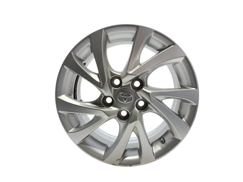 Recambio de llanta para toyota auris touring sports (e18) hybrid active referencia OEM IAM 4261102L80  