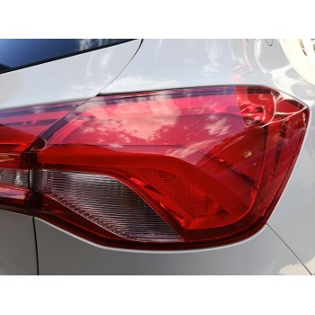 Recambio de piloto trasero derecho para ford focus iv (hn) 1.5 ecoblue referencia OEM IAM 2525714  