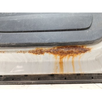 Recambio de puerta lateral corredera derecha para renault kangoo profesional referencia OEM IAM 7751478147  