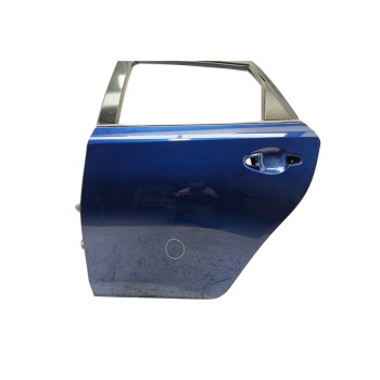 Recambio de puerta trasera izquierda para toyota auris active referencia OEM IAM 6700402380  