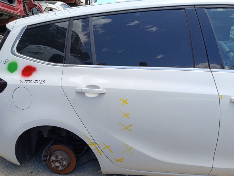 Recambio de puerta trasera derecha para opel zafira tourer c (p12) 1.4 (75) referencia OEM IAM 13355183  
