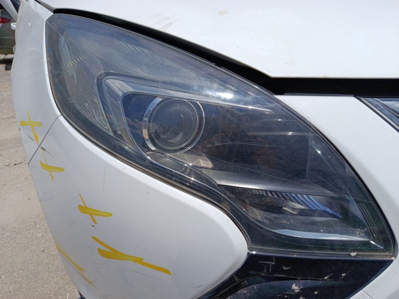 Recambio de faro derecho para opel zafira tourer c (p12) 1.4 (75) referencia OEM IAM VERE0593  