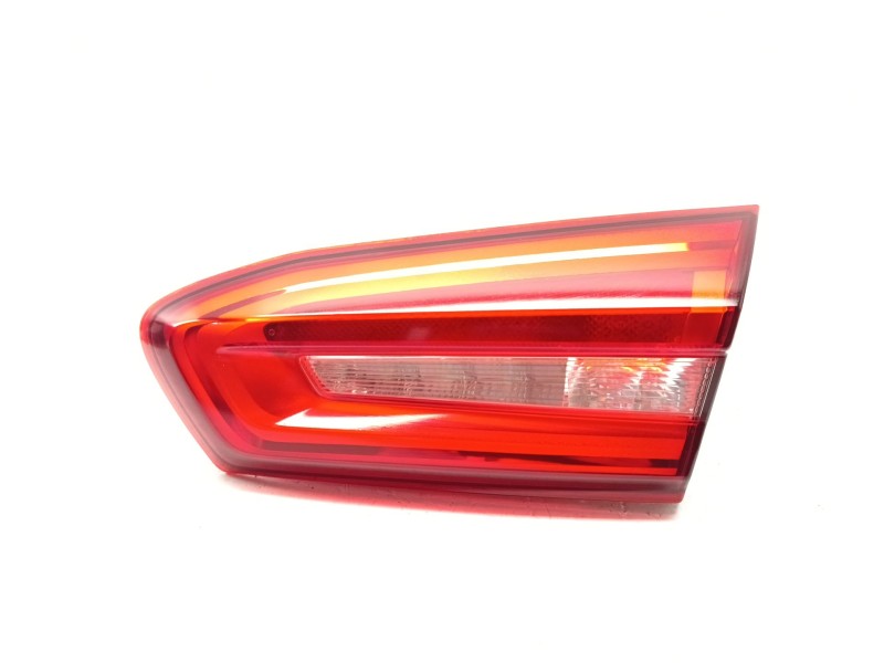 Recambio de piloto trasero derecho interior para ford focus trend edition referencia OEM IAM JX7B13A602CC / 2525727  