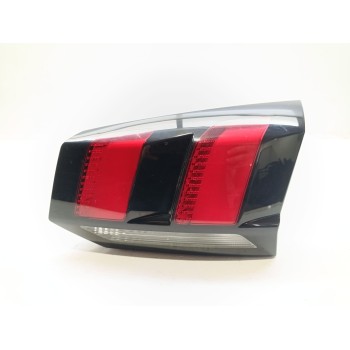 PILOTO TRASERO IZQUIERDO INTERIOR 9811027880 