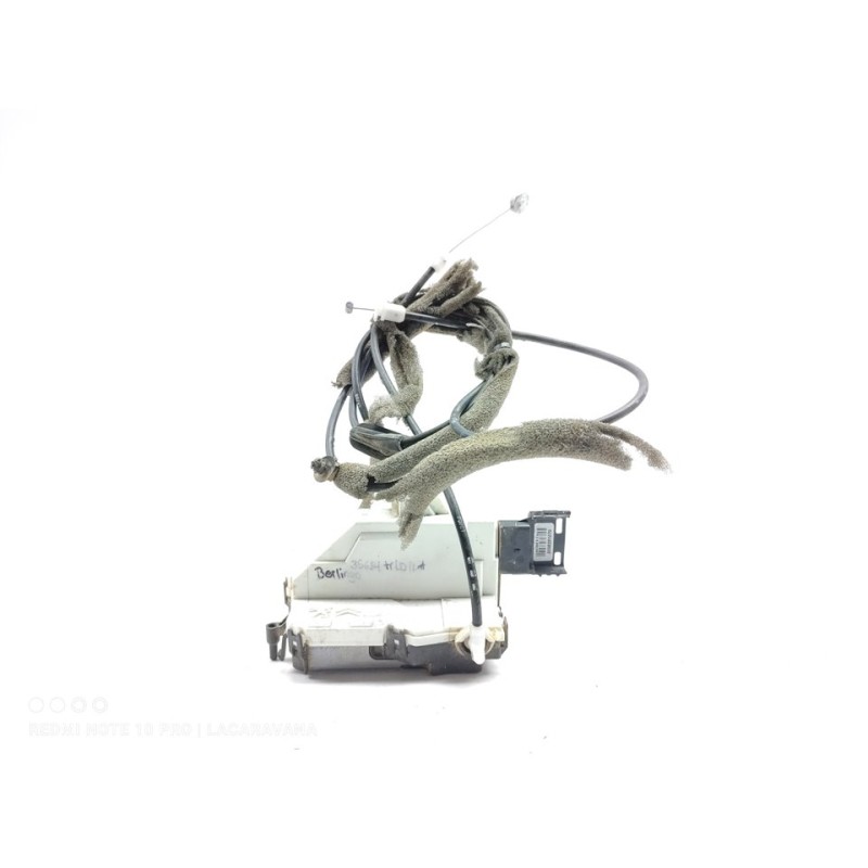 Recambio de cerradura puerta lateral derecha para citroën berlingo cuadro x referencia OEM IAM 828414  